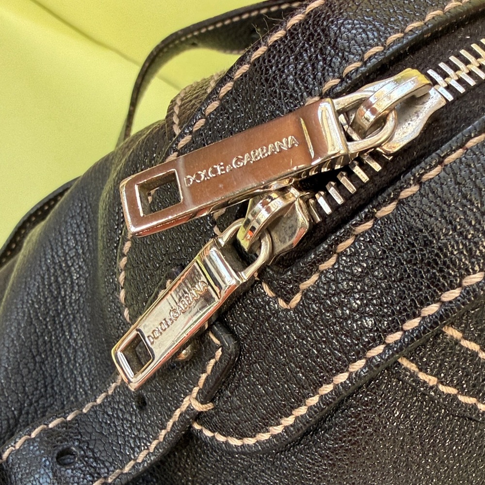 Vintage Dolce & Gabbana Black Leather Via San Damiano,7 - Milano Italia Tote Bag - Picture 8 of 16